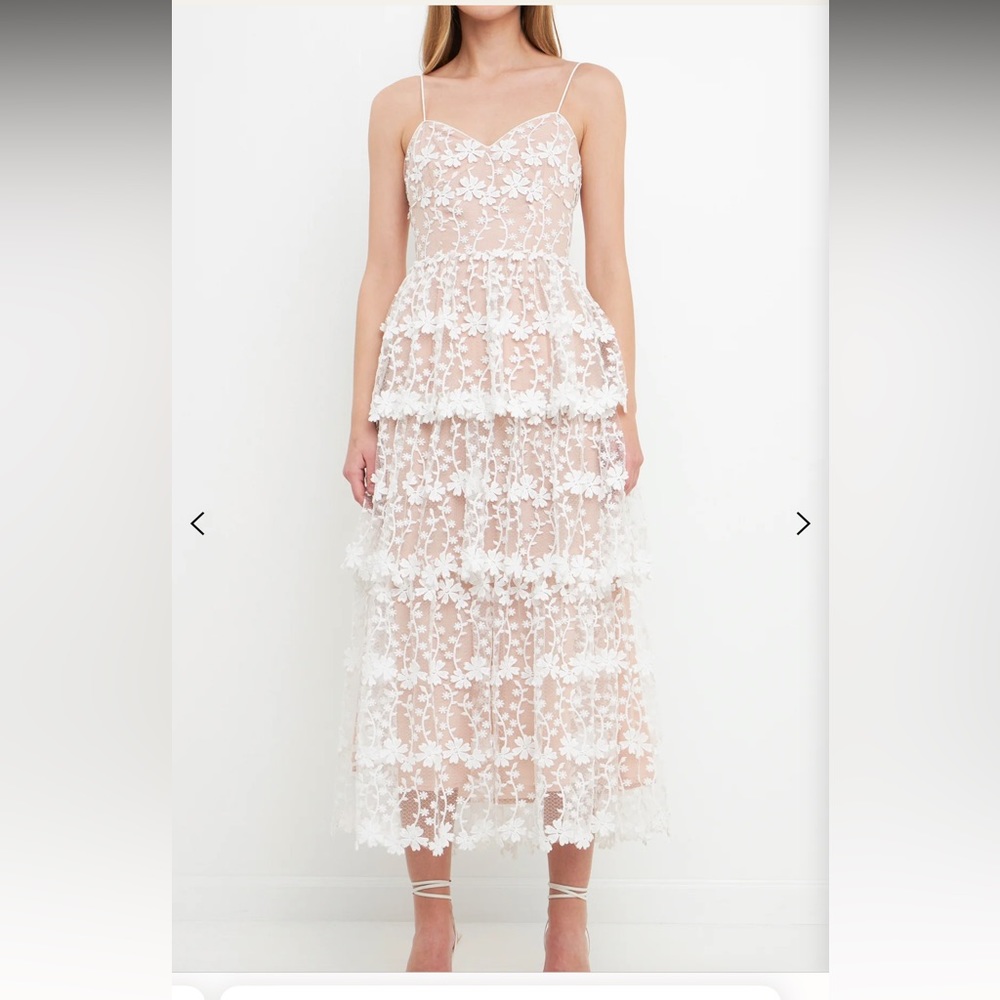 Crochet layered dress perfect for bridal events NWT XL